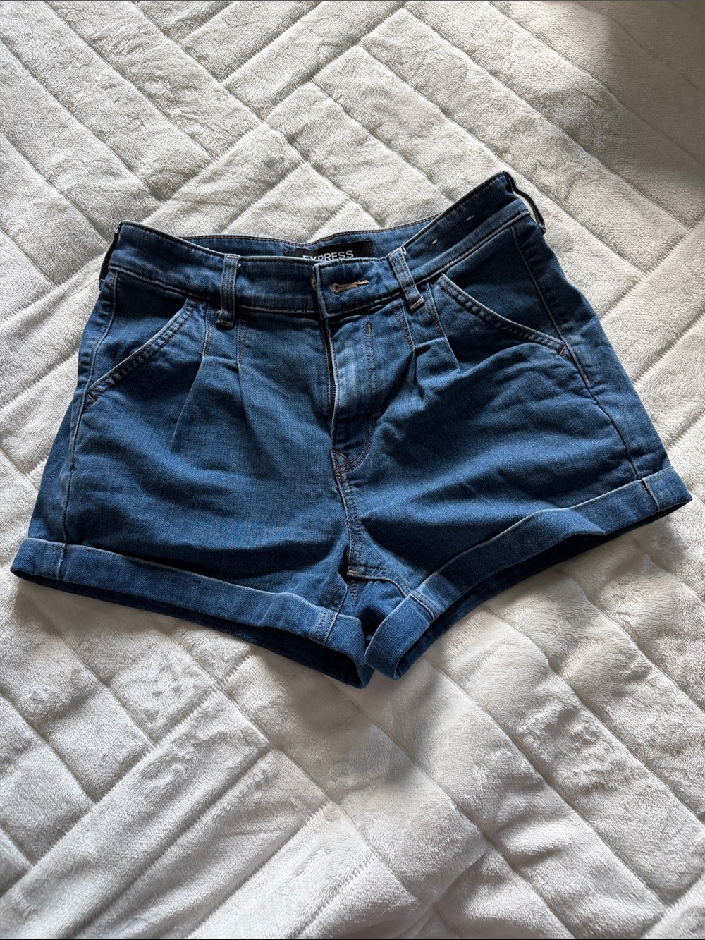 Express Women's Dark Denim Cuffed Shorts- Sz 0